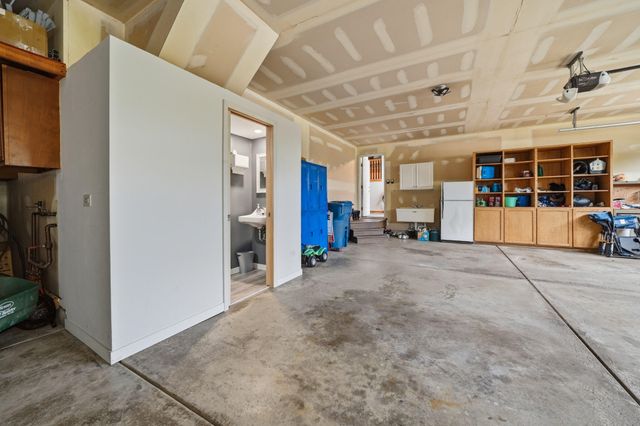 8620 W 92nd Lane, St. John, IN 46373