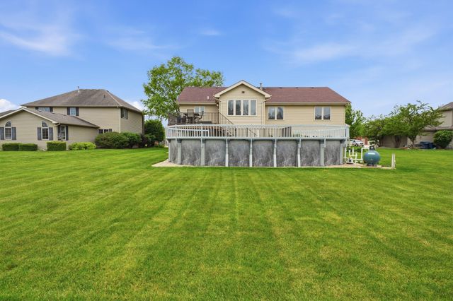 8620 W 92nd Lane, St. John, IN 46373