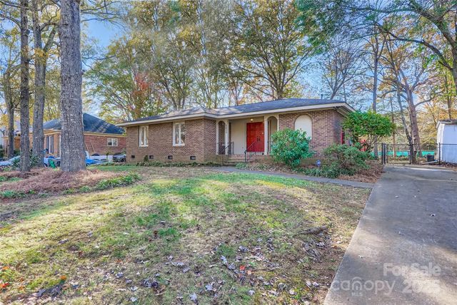 6635 Olde Savannah Road, Charlotte, NC 28227