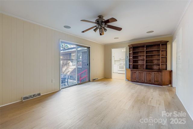 6635 Olde Savannah Road, Charlotte, NC 28227