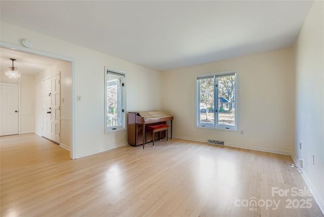 6635 Olde Savannah Road, Charlotte, NC 28227