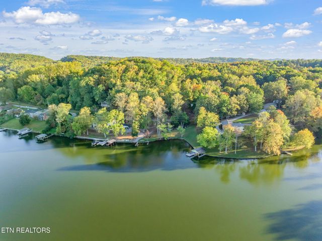 Lakewood Rd, Kingston, TN 37763