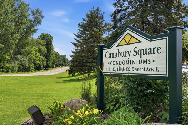 122 Demont Avenue E 370, Little Canada, MN 55117