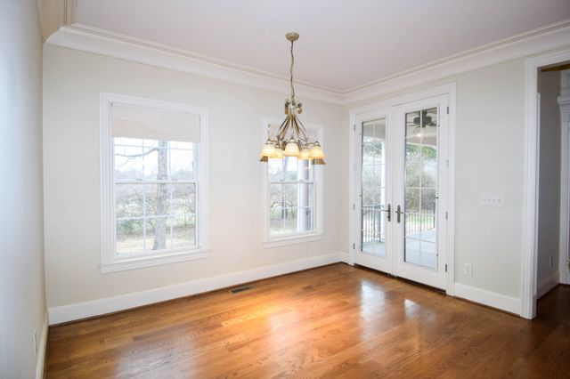 1273 Potter Ln, Gallatin, TN 37066