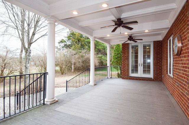 1273 Potter Ln, Gallatin, TN 37066