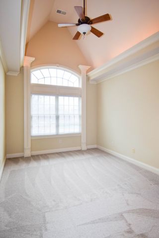 1273 Potter Ln, Gallatin, TN 37066