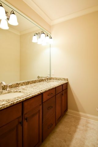 1273 Potter Ln, Gallatin, TN 37066