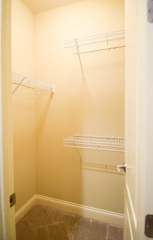 1273 Potter Ln, Gallatin, TN 37066