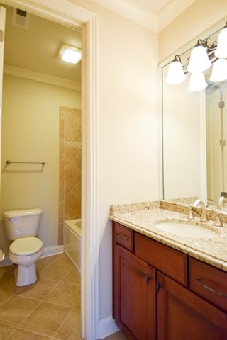 1273 Potter Ln, Gallatin, TN 37066