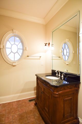 1273 Potter Ln, Gallatin, TN 37066