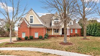 1273 Potter Ln, Gallatin, TN 37066