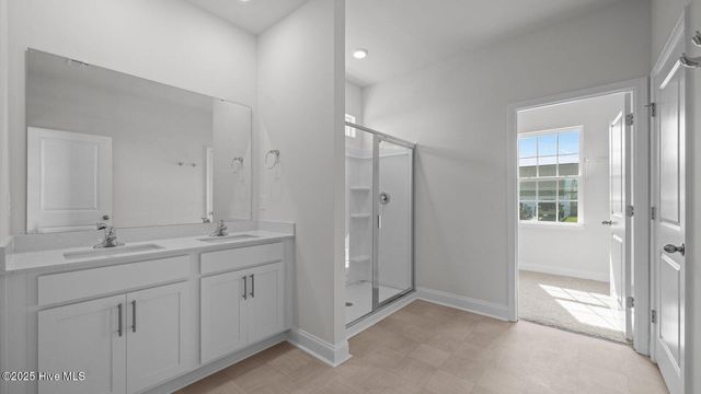 235 Lake Tyler Drive, New Bern, NC 28560