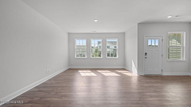 235 Lake Tyler Drive, New Bern, NC 28560