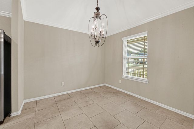 2762 Donellan Dr, Houston, TX 77088