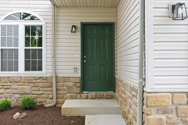 672 Danby Woods Drive, Lexington, KY 40509