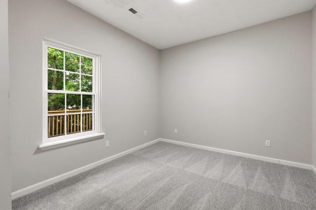 672 Danby Woods Drive, Lexington, KY 40509