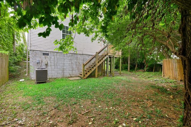 672 Danby Woods Drive, Lexington, KY 40509