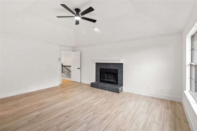 7323 Highland Heather Lane, Dallas, TX 75248