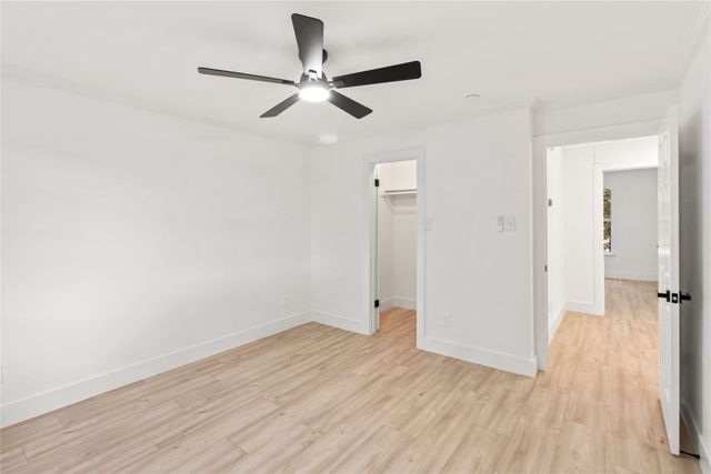 7323 Highland Heather Lane, Dallas, TX 75248