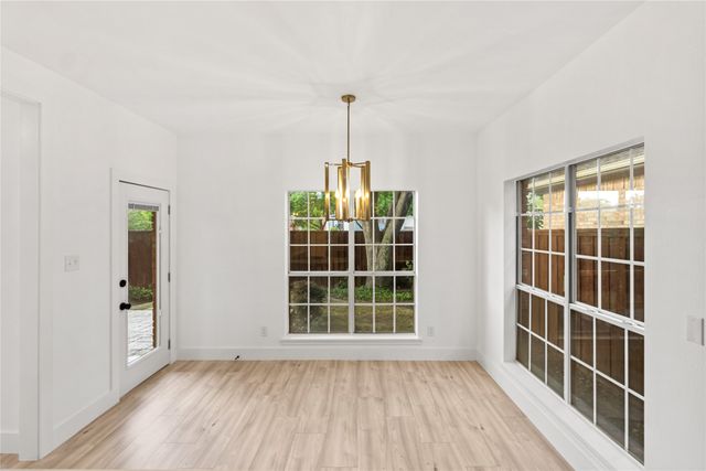 7323 Highland Heather Lane, Dallas, TX 75248