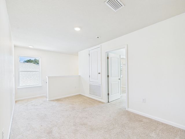 691 Earl Godwin Road, Freeport, FL 32439