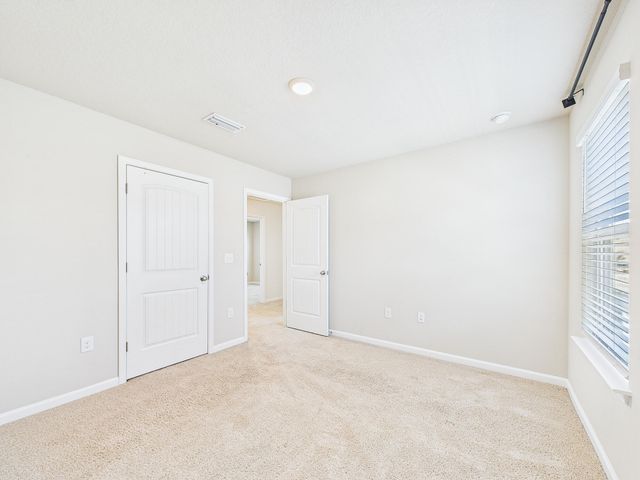 691 Earl Godwin Road, Freeport, FL 32439