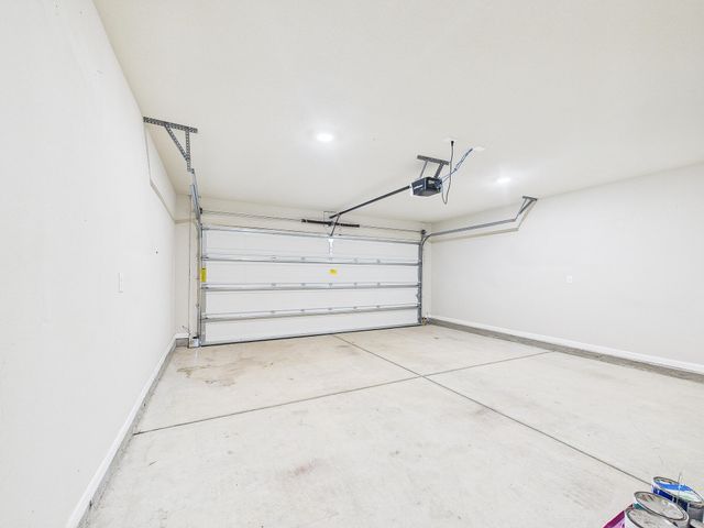 691 Earl Godwin Road, Freeport, FL 32439