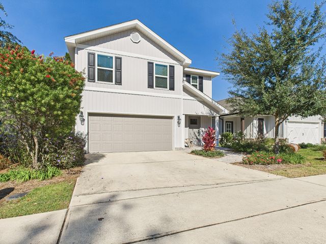 691 Earl Godwin Road, Freeport, FL 32439