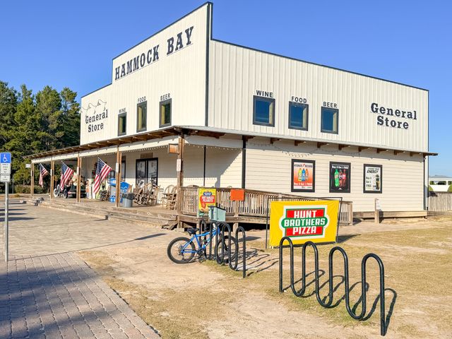 691 Earl Godwin Road, Freeport, FL 32439