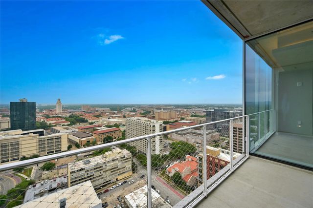 313 W 17th ST 2402, Austin, TX 78701