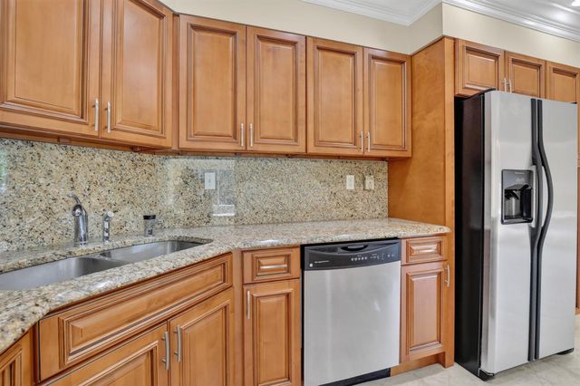 899 Granada Drive, Boca Raton, FL 33432