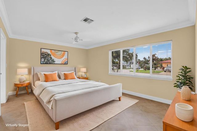899 Granada Drive, Boca Raton, FL 33432