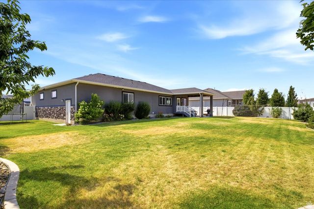 3518 S 4875 W, West Haven, UT 84401