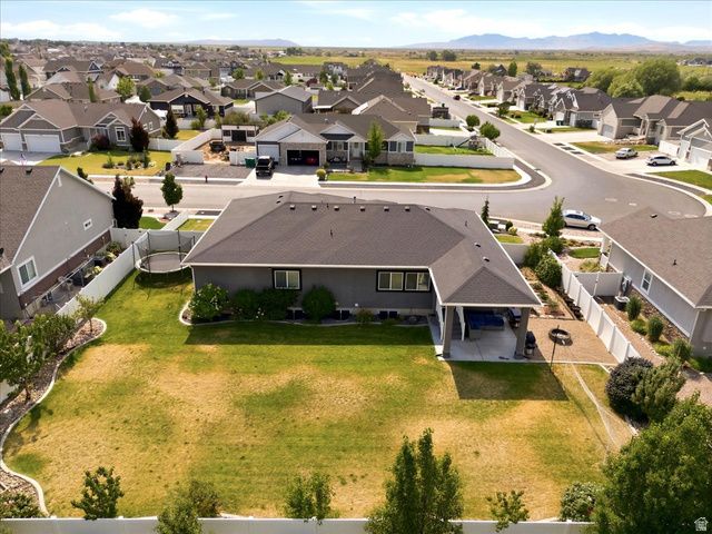 3518 S 4875 W, West Haven, UT 84401