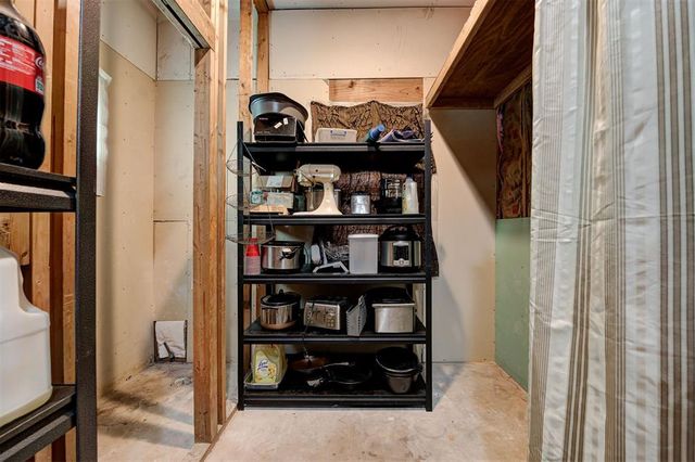 9100 Cedar Trail, Noble, OK 73068