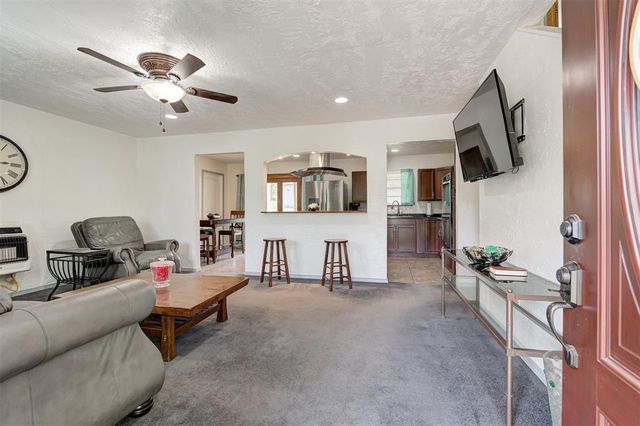 9100 Cedar Trail, Noble, OK 73068