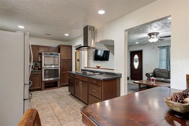 9100 Cedar Trail, Noble, OK 73068