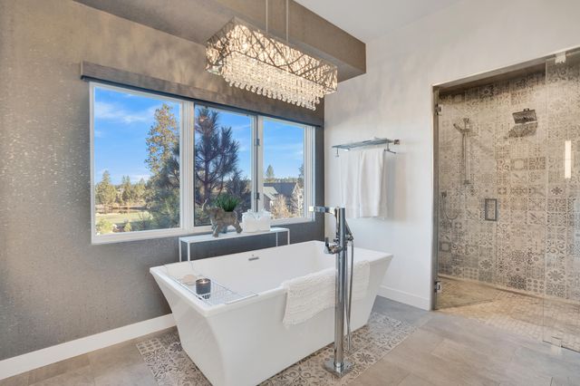 61572 Hardin Martin Court, Bend, OR 97702