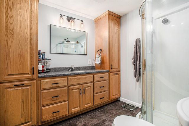 944 Lukesport Road, Quincy, MI 49082