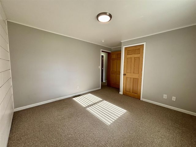 944 Lukesport Road, Quincy, MI 49082