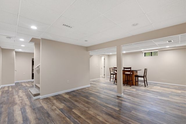 85 Pine St, Franklin, MA 02038