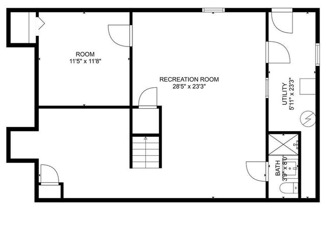 85 Pine St, Franklin, MA 02038
