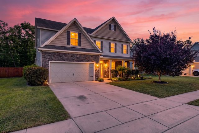 133 Carolina Wren Avenue, Moncks Corner, SC 29461