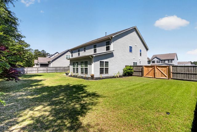 133 Carolina Wren Avenue, Moncks Corner, SC 29461
