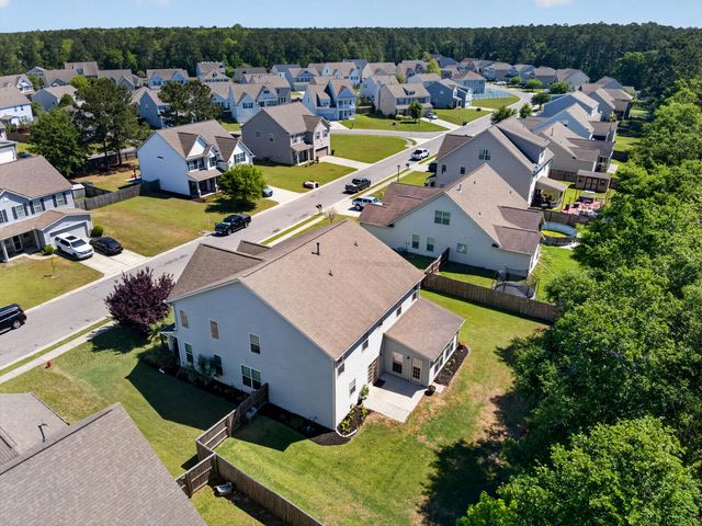 133 Carolina Wren Avenue, Moncks Corner, SC 29461