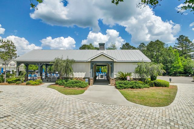 133 Carolina Wren Avenue, Moncks Corner, SC 29461