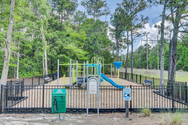 133 Carolina Wren Avenue, Moncks Corner, SC 29461