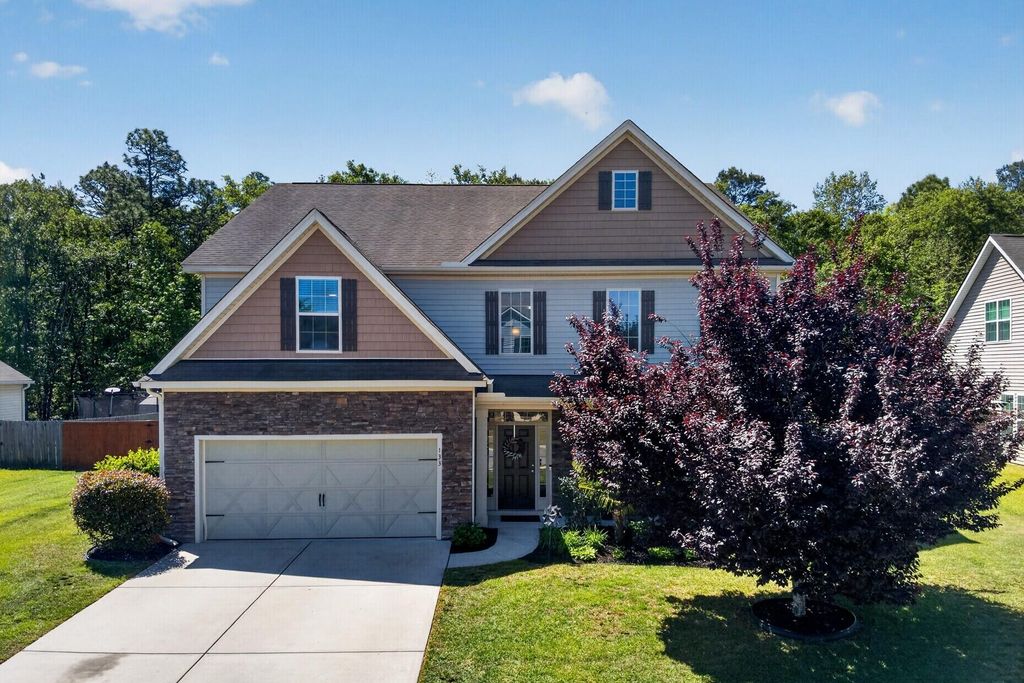 133 Carolina Wren Avenue, Moncks Corner, SC 29461