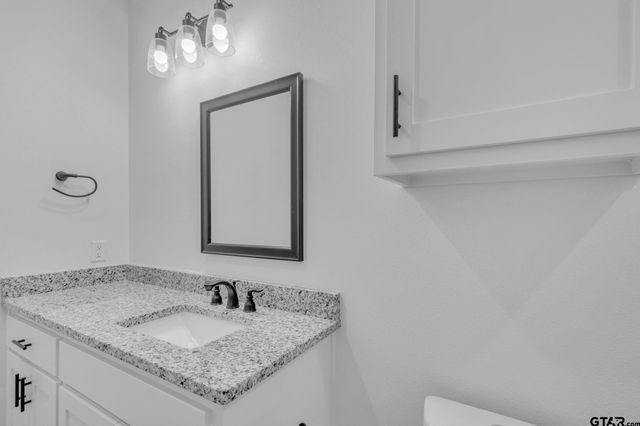 1410 W Connally St, Tyler, TX 75701