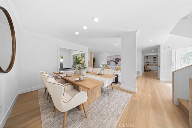 12 Oakdale, Irvine, CA 92604